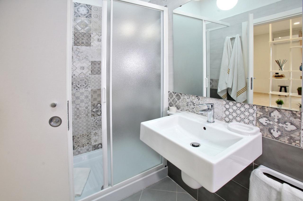 Convitalia Bed & Breakfast เนเปิลส์ ภายนอก รูปภาพ