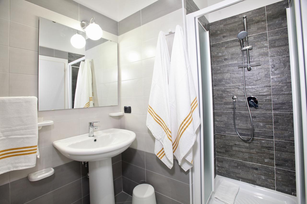 Convitalia Bed & Breakfast เนเปิลส์ ภายนอก รูปภาพ