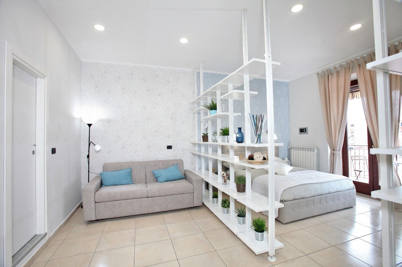 Convitalia Bed & Breakfast เนเปิลส์ ภายนอก รูปภาพ